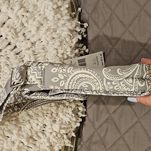 Vera Bradley Crossbody Bag - Picture 9 of 16